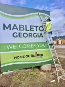 mableton sign, where mableton junk removal services are offered
