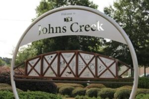 john's creek sign, where john's creek junk removal services are offered